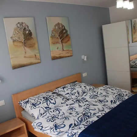 アパート Apartamenty Darlowko ダルウフコ